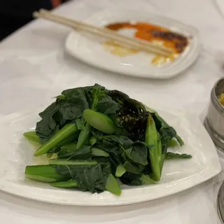 62. Chinese Broccoli with Oyster Sauce