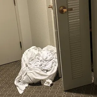 Bedding and towels still on the floor and it's 11:32PM after I called for service at 2:00PM