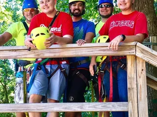 ShowMe Ziplines