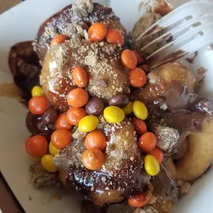Reese&apos;s boat