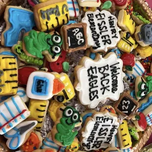 Personalized Back to school mini tray- $75