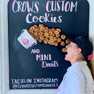 Photo opt @ Crows Custom Cookies