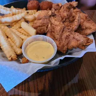 chicken wings and fried chicken