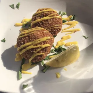 Dungeness Crab Cakes
