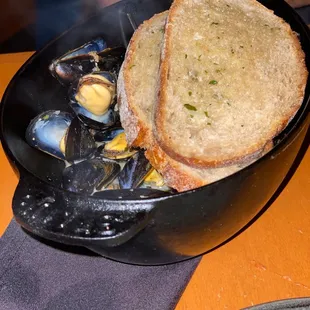 oysters and mussels, food