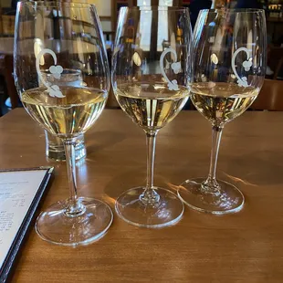 Wine flight! Loved them all