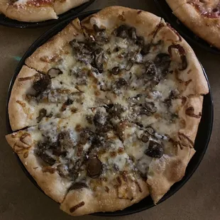 Black Truffle Pizza