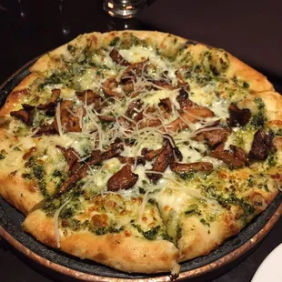 Truffle Oil Mushroom Pizza