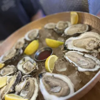 3P. OYSTERS 1 DZ FRESH BLUE POINTS