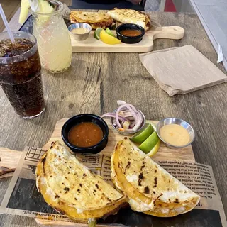 3P. TACOS GOBERNADOR A LA BRASA