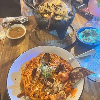 3P. PASTA CON CAMARON A LA BUCANERA