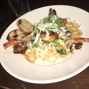 Shrimp and Scallop Pasta