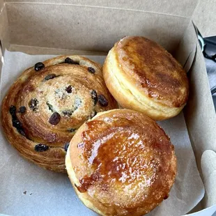 Cinnamon roll for now... Crème brûlée for later!