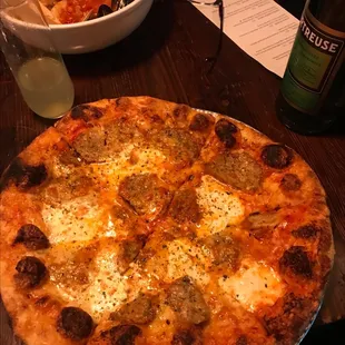 Meatball Pizza