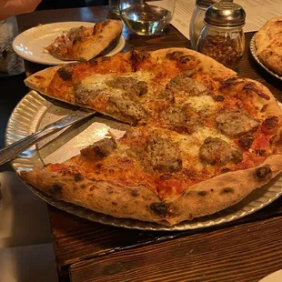 Meatball Pizza