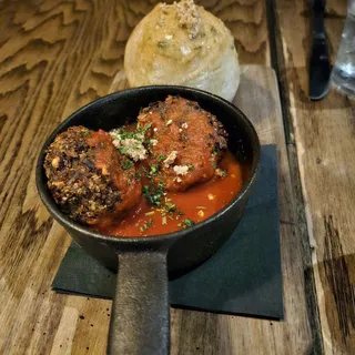 Vegan Meatball Pizza