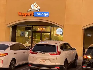Yogurt Lounge