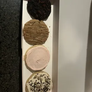 Dark chocolate, peanut butter. Pink iced and cookie dough!