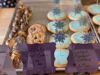 Two Fraus Bakery