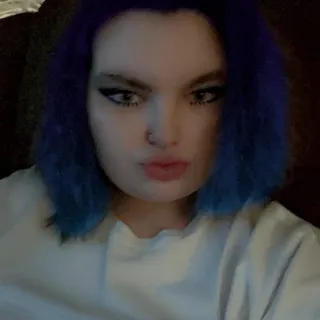 Shelbi F.