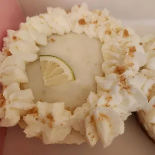 Crumble's masterpiece of a keylime pie!