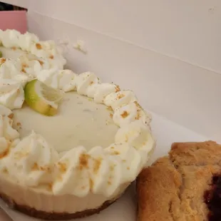 Crumble's masterpiece of a keylime pie!