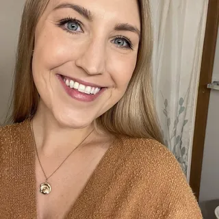 Katie S.