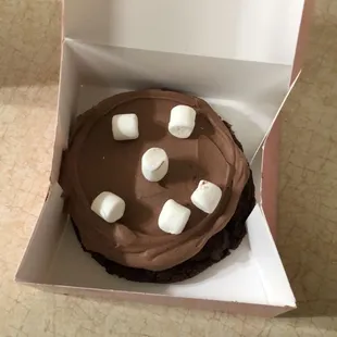 The frozen hot chocolate cookie