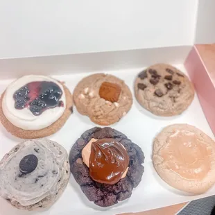 The Oreo and blueberry cheesecake were our favorites!