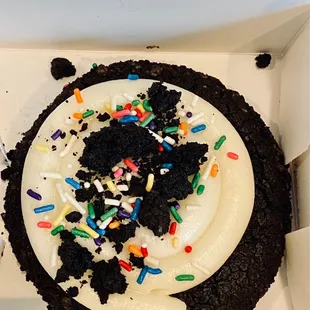 04.17.23 Birthday Cake Featuring OREO®