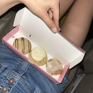 Crumbl cookie