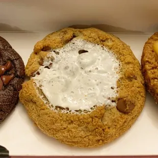 Dark dream, S&apos;more, Apple pie.
