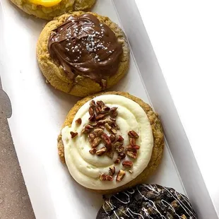 Lemon bar, Muddy Buddies, Carrot Cake, Cookies n Creme