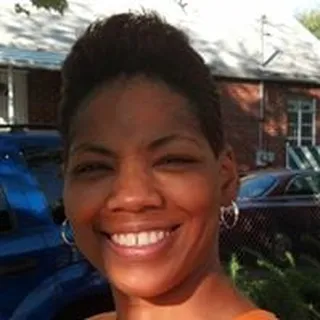 Shawna B.