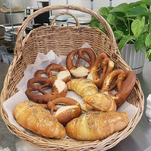 a basket of pretzels