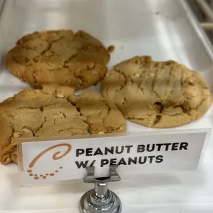 Peanut Butter w/ Peanut