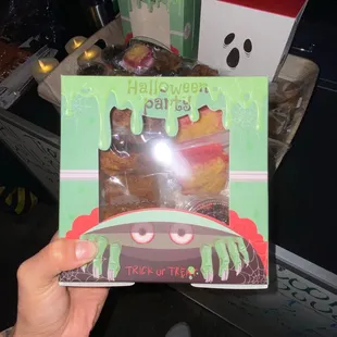 Crummy cakes  Chocolate Nuggets with Walnuts  Edible Cookie Dough