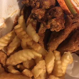 Dry hot. Should have told them to fry them a little less hard since there's no sauce on them. But it's all good!