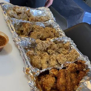 chicken wings and fried chicken, food