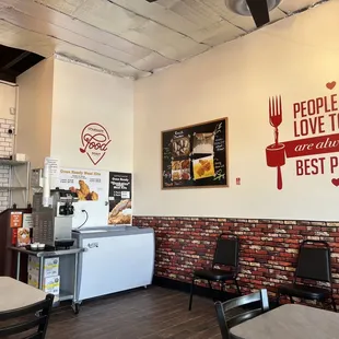 people who love to eat are the best people
