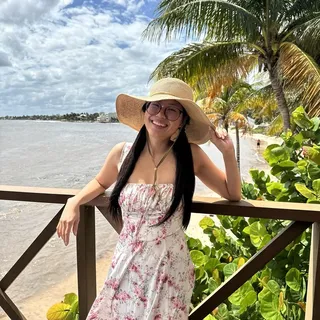 Julia L.