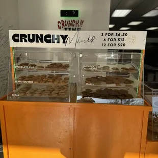 The mini cookies display case.