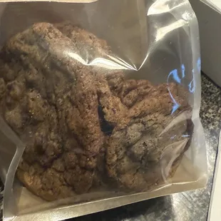 Oreo Cookie - day old yummies