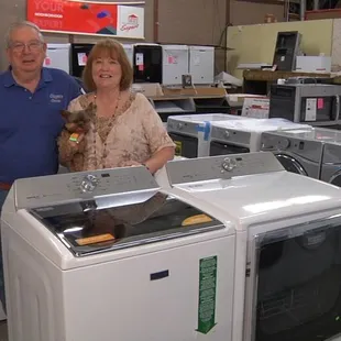 Come visit Stan or Peggy for any of your appliance needs.