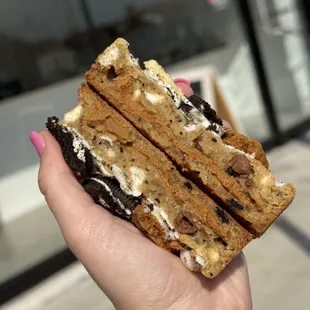 Stuffed cookie