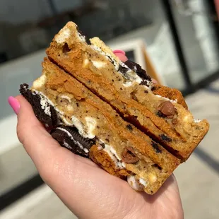 Stuffed cookies