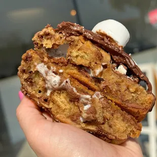 Stuffed cookie