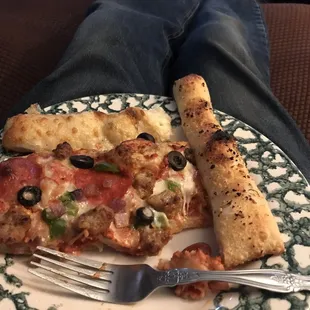A Nice plate of Crust &amp; Company Supreme and bread sticks.  Awesome flavors, well worth visiting!