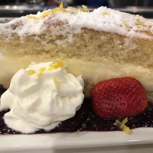 Lemon marscapone cake....passssssss...