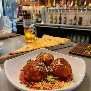Arancini | Instagram: slimthiccarbs